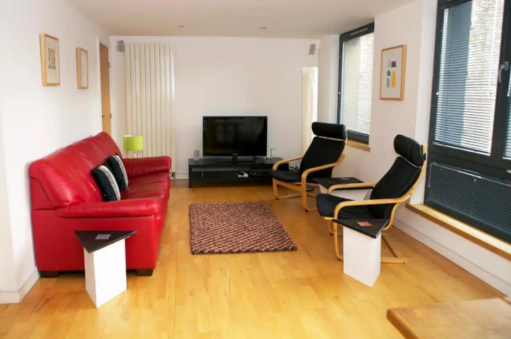 Joivy Inviting Flat With Parking In Canonmills Edinburgh Exterior photo